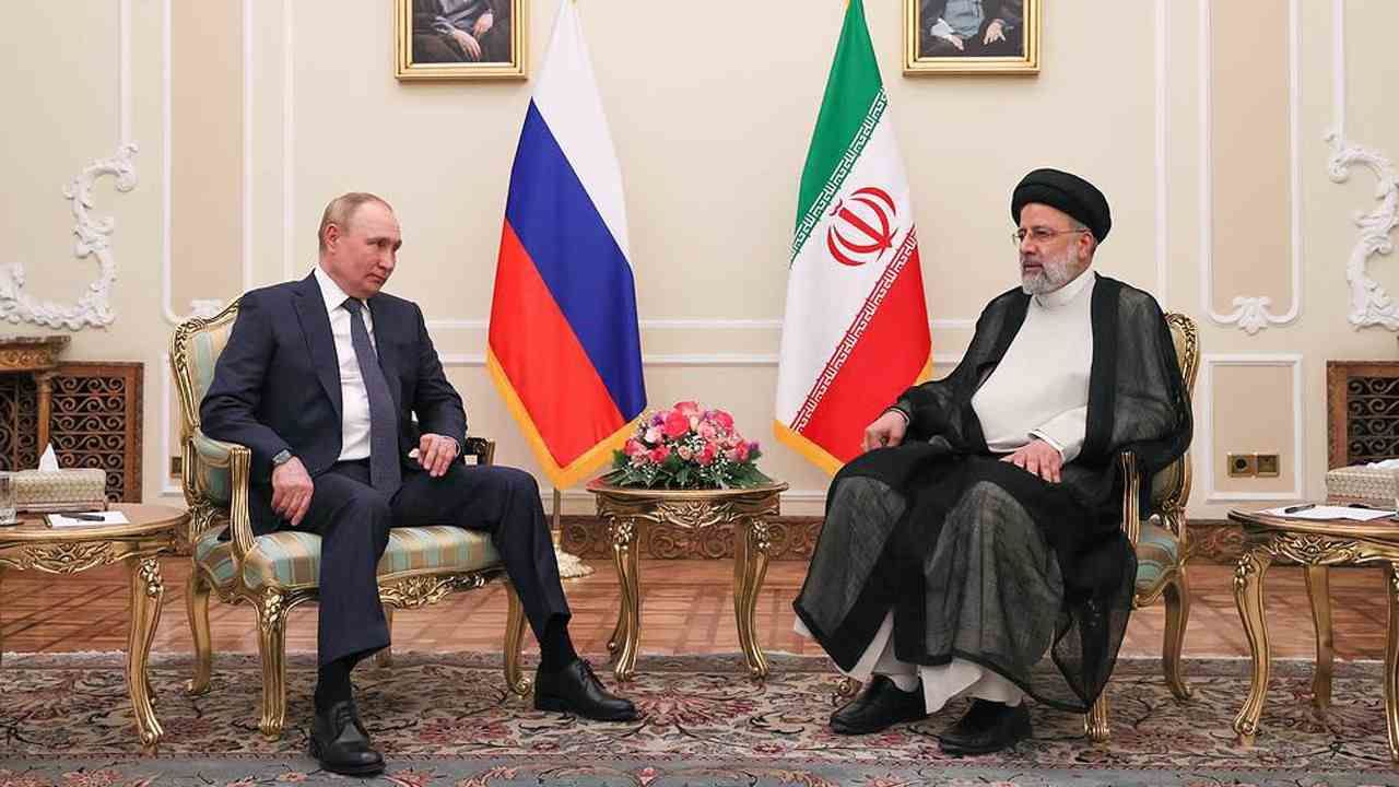 Iranian leader Ibrahim Raisi ("President") talking to Russian leader Vladimir Putin during his official visit to Iran on July 19th, 2022. (