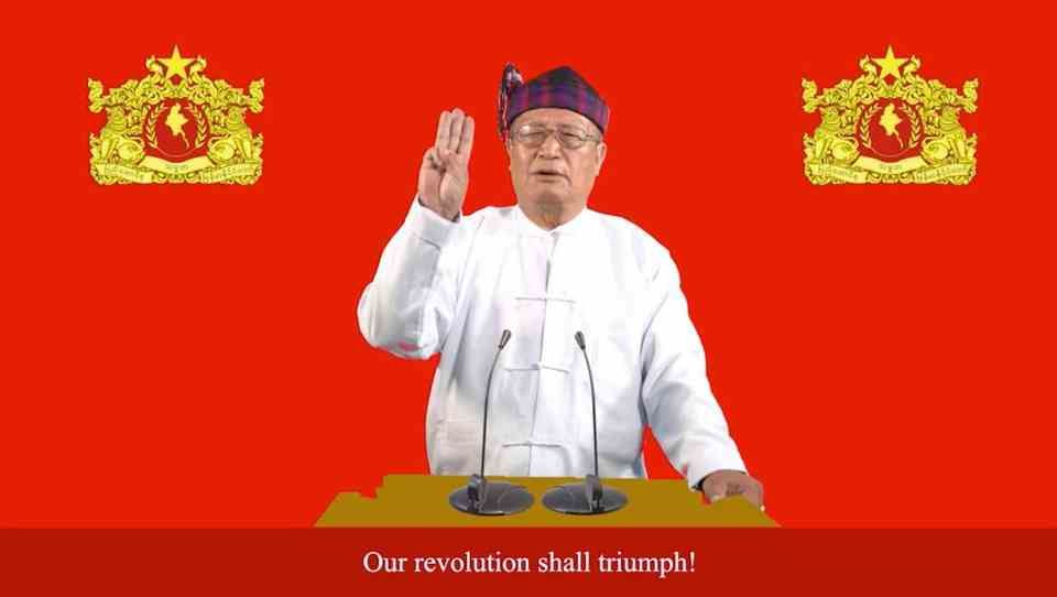 Acting president of the shadow government, Mr. Duva Lashi, called on Sept 7, 2021 for the prolonged protests and encourage all soldiers and police to join.